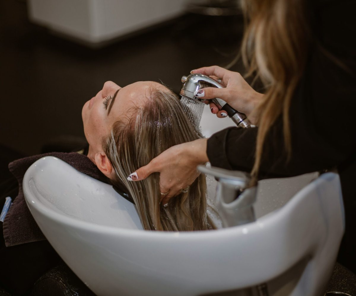 lindsay-cash-Md_DhaFsnCQ-unsplash